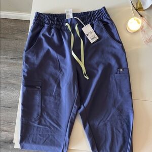 Figs Women's Pants in light Purple